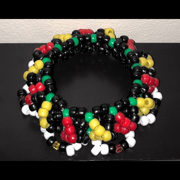 Rasta Chandelier Kandi Cuff - Picture 2 of 4